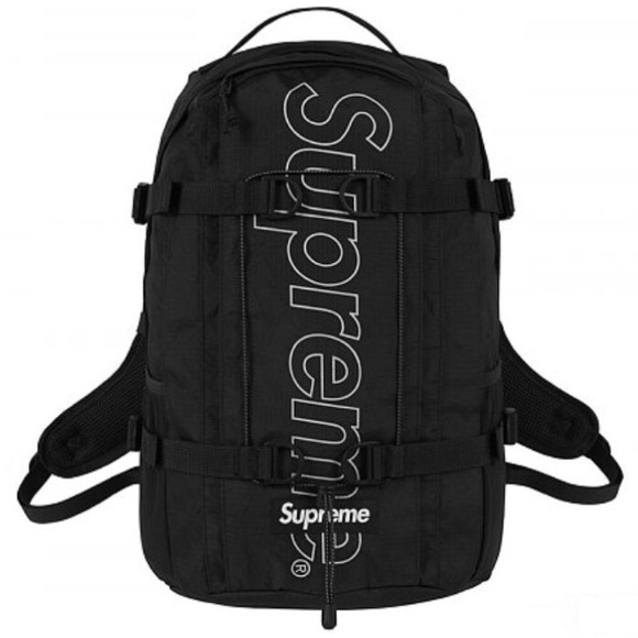 supreme backpack fw18 size